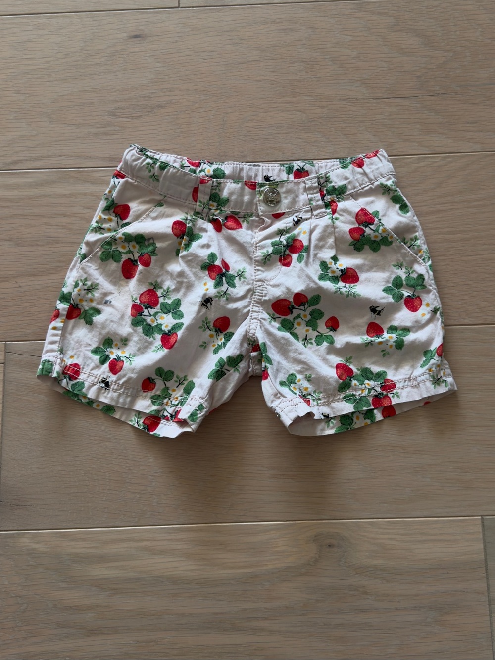 H&M toddler girls Strawberry floral Kids Shorts size 2-3 years